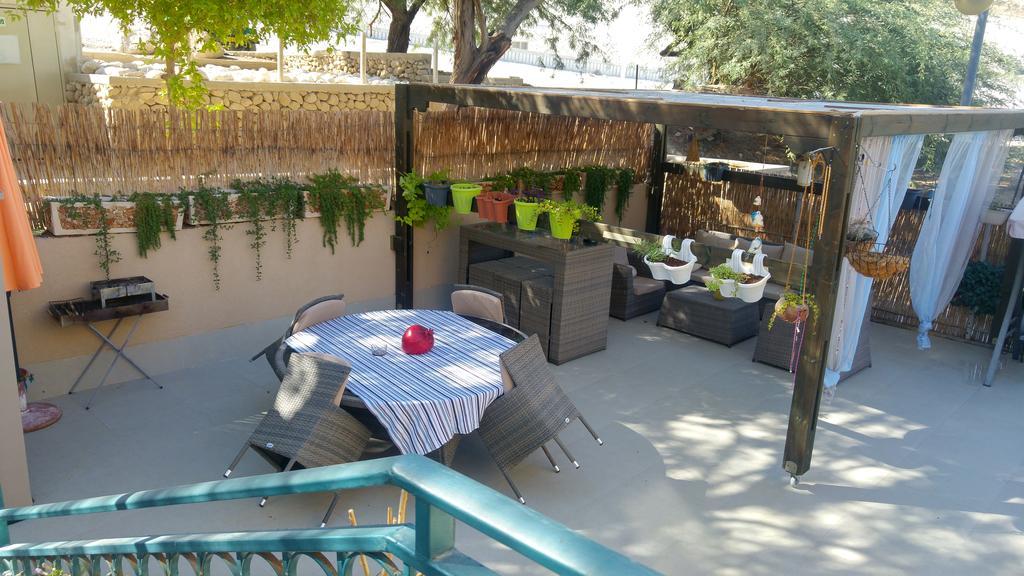 Martini Dead Sea Villa เนเว โซฮาร์ ภายนอก รูปภาพ